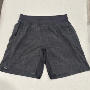 Lululemon shorts men size M